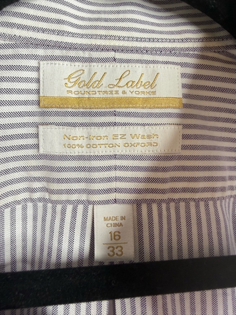 Roundtree and Yorke Men's Striped Button-Down Dress Shirt Non Iron Cotton- 16/33 - Picture 5 of 8